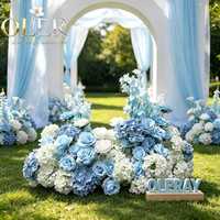 Centre de table floral bleu et blanc de luxe, installation géante de fleurs en soie pour mariage et décoration de vitrine de magasin