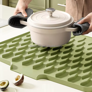 Modern Silicone Placemat Tray Heat-Resistant Non-Slip Kitchen Drain Dish Foldable Glass <b>Table</b> <b>Mats</b> for Quick Drain Dry - Product Image 6