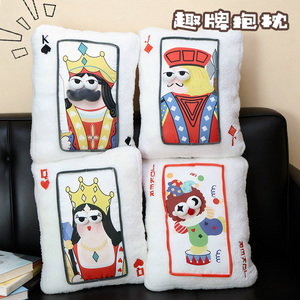 Almohada de Felpa con Diseño de Cartas de Póker Diamante Personalizada OEM/ODM - Cojín de Póker de Dibujos Animados Personalizado para Decoración del Hogar y Amantes de los Juegos - Product Image 4
