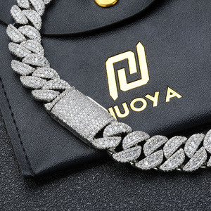 สร้อยข้อมือผู้ชายแบบ Cuban Chain ขนาด 14 มม. ประดับเพชรซิร์คอนเต็มเส้น สไตล์ฮิปฮอป ยี่ห้อ Tanjing Fashion Lijing - Product Image 3