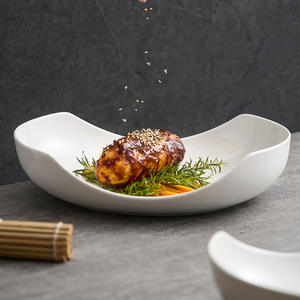 Plato cargador de cerámica blanca, bandeja para servir aperitivos de frutas irregulares, platos fríos de nueces, platos de postre para ensalada, juego de vajilla para restaurante - Product Image 4