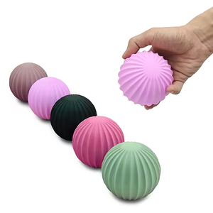 Ballon de médecine en silicone solide de 1,5 kg, directement de l'usine - Portable pour le yoga, le Pilates, la musculation et la rééducation, exercices pour la tête et la taille - Product Image 1