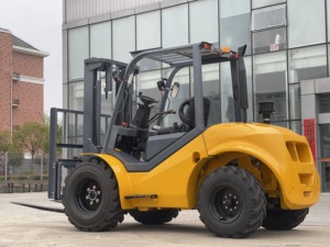 2,5-3,5 тонн дизельный погрузчик для пересеченной местности 4WD открытый внедорожный вилочный погрузчик с высотой подъема 3-6 м для неровной поверхности - Product Image 5