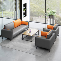 Sofá de Oficina Moderno y Minimalista para Tres Personas, Estructura de Madera, Espuma de Alta Elasticidad, Asientos de Cuero, Mesa de Centro para Recepciones