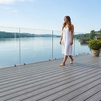 Revêtement de terrasse extérieur en WPC de luxe, co-extrusion, antidérapant, imperméable, écologique, résistant aux fissures, anti-UV, adapté aux pieds nus