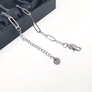 สร้อยข้อมือสแตนเลสสตีลสไตล์พังก์ฮิปฮอป ชุบเงินและทอง แบบหนา สไตล์คิวบา สำหรับงานแต่งงาน ปาร์ตี้ หรือเป็นของขวัญ - Product Image 4