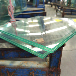 Verrière de balcon de villa extérieure moderne en verre feuilleté doublement trempé, sur mesure en usine, avec puits de lumière - Product Image 4