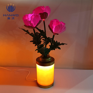 Moderno popolare LED di mais papavero vaso lampada romantica rotonda decorativa lampada da tavolo con E26 Base PVC corpo per ufficio interno casa - Product Image 4