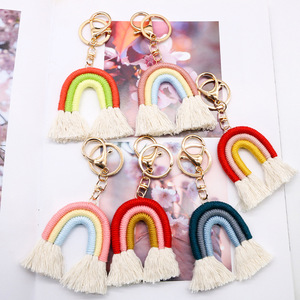 Porte-clés sac arc-en-ciel tissé à la main <span class=keywords><strong>de</strong></span> style nordique, pompon bohème, accessoire clé INS européen et américain - Product Image 3