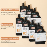 Fond de teint liquide hydratant à formule végane en marque propre, SPF50, couvrance totale