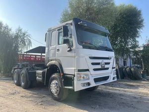 รถบรรทุกหัวลาก SINOTRUK HOWO 6x4 10 ล้อ มือสองคุณภาพสูง พวงมาลัยขวา ยูโร 2 ดีเซล เว่ยชัย ระบบกันสะเทือนแบบลม 371 แรงม้า จากจีน - Product Image 3