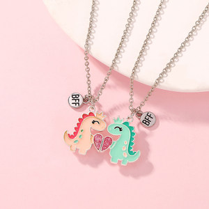 Женское ожерелье с золотым динозавром - Product Image 3