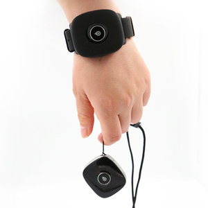 Persoonlijke Noodhulp Senior Sos Medisch Waarschuwingsapparaat Nauwkeurig 4G Gps Tracker Slim Alarm Realtime Volgapparaat - Product Image 5