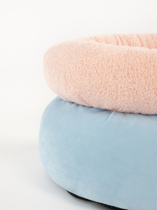 Lit pour <span class=keywords><strong>chat</strong></span> en forme de donut, en peluche douce <span class=keywords><strong>et</strong></span> ronde, apaisant, avec rebord surélevé pour chats d'intérieur <span class=keywords><strong>et</strong></span> petits chiens - Product Image 2