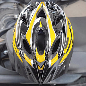 Casque de vélo moulé en une seule pièce, 26+ aérations, léger, respirant, unisexe, pour adulte, casque de sécurité pour VTT, blanc pur - Product Image 3
