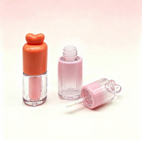 Tube de brillant à lèvres en plastique en forme de cœur, 2,5 ml, vide, en forme de capsule, emballage cosmétique rond, qualité supérieure, vente en gros, directement de l'usine