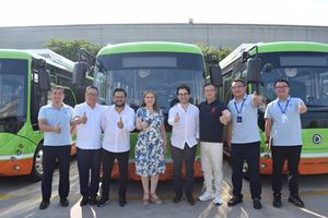 Fonctionnalités complètes d'assistance au conducteur, y compris les rappels <span class=keywords><strong>de</strong></span> limite <span class=keywords><strong>de</strong></span> <span class=keywords><strong>vitesse</strong></span> et <span class=keywords><strong>de</strong></span> ceinture <span class=keywords><strong>de</strong></span> sécurité, pour bus électrique - Product Image 5