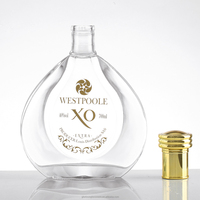 Großhandel Leere 750ml Weihnachtsbaum-förmige Glasflasche für Wein, Wodka, Brandy, Gin, Spirituosen und Likör mit Korkverschluss