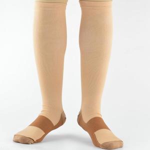 Chaussettes de compression antibactériennes à dégradé pour femmes, chaussettes anti-varices, chaussettes de sport pour la course et le cyclisme, personnalisables OEM - Product Image 4