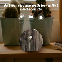 Idéal pour la décoration de la maison, du jardin, du patio et de la cour, crée une ambiance apaisante, apaise les bébés et soulage le stress grâce aux sons d'oiseaux réalistes.