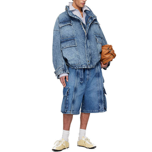 Chaqueta de Mezclilla con Bolsillos con Solapa Personalizada OEM, Chaqueta de Mezclilla Azul de Corte Holgado para Hombre - Product Image 4