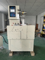 Machine automatique haute vitesse de découpe et d'emballage à double torsion pour bonbons, caramels, toffees et confiseries molles