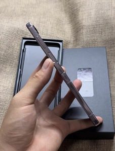 สมาร์ทโฟน Flip5 5G หน้าจอ AMOLED 6.8 นิ้ว 120Hz ระบบปฏิบัติการ Android 15 Octa Core รองรับซิมคู่ CDMA LTE ชาร์จเร็ว รองรับภาษาอังกฤษ - Product Image 4
