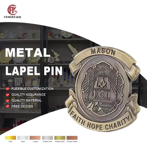 Épinglette en métal personnalisée à prix d'usine, souvenir 3D en alliage de zinc doré et argenté, épinglette pour chapeau, vêtements, badge commémoratif en émail métallique - Product Image 1