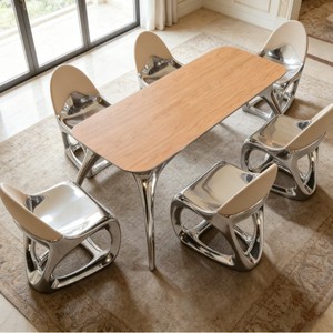 Set da Pranzo Moderno con Tavolo Elegante in Legno e Base in Metallo Argento per Ville e Appartamenti di Lusso - Product Image 4