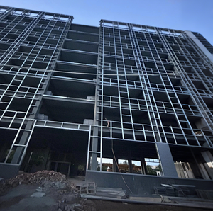 Edificio per Uffici in Struttura d'Acciaio Prefabbricata Design Moderno per Spazi Commerciali - Product Image 4