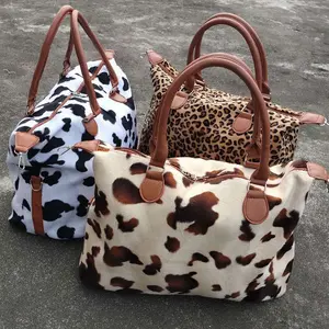 2024西式牛豹纹猎豹印花周末行李袋时尚大容量夏尔巴旅行包手提包