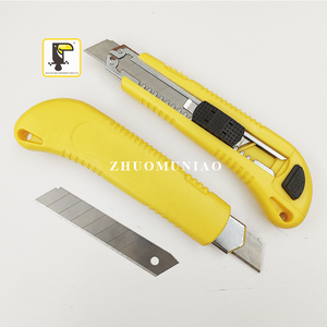 تصميم جديد أصفر قابل للسحب شفرة الشريحة فائدة قلم رصاص صندوق ورق الحائط القاطع سكين مع 3 شفرات - Product Image 3