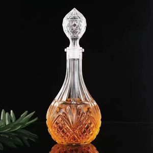 Bouteilles en verre carrées en gros pour spiritueux étrangers, vin rouge, whisky, <span class=keywords><strong>vodka</strong></span> transparente et vin de fruits – Stockage - Product Image 5