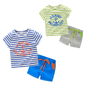 T-shirt rayé de haute qualité en gros pour enfants, idéal pour les vêtements du Zhejiang - Product Image 1