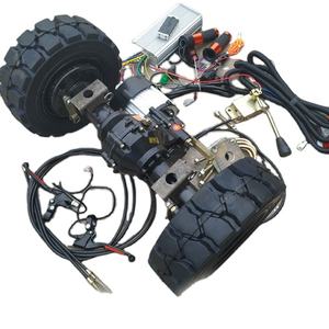 Blocs <span class=keywords><strong>de</strong></span> levage <span class=keywords><strong>de</strong></span> bouteilles d'eau chariots essieu arrière en aluminium axel kiosque <span class=keywords><strong>de</strong></span> poussée électrique chariot à main <span class=keywords><strong>table</strong></span> pliante - Product Image 1