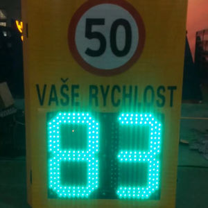 Señal de Tráfico con Detector de Radar LED Solar de 90*60 CM, con Palabras Personalizadas para Zonas Públicas - Product Image 1