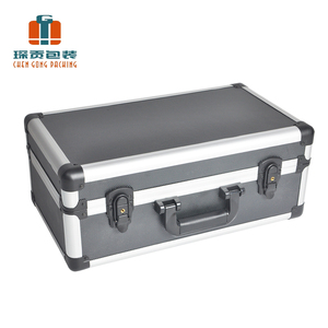 Estuche para Tarjetas Deportivas con Clasificación Chen Gong, Marco <span class=keywords><strong>de</strong></span> Aluminio, <span class=keywords><strong>Caja</strong></span> <span class=keywords><strong>de</strong></span> Espuma EVA, Compatible con <span class=keywords><strong>BGS</strong></span>, Resistente al Agua, a los Golpes y al Polvo - Product Image 4