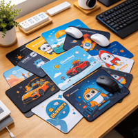 Tapis de bureau de jeu en polyester de taille XXL OEM grande forme personnalisable carré imperméable à l'eau personnalisable blanc de sublimation