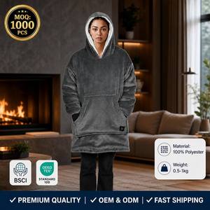 Couverture à capuche matelassée personnalisée en gros, surdimensionnée, en sherpa et flanelle, double face, chaude, pour toutes les saisons, lavable en machine - Product Image 1