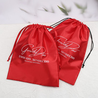 Sac à main en satin de soie de haute qualité avec cordon de serrage Sac à main d'emballage Sac à poussière Taille d'emballage avec logo personnalisé Caps de perruque Pochette en satin de poussière