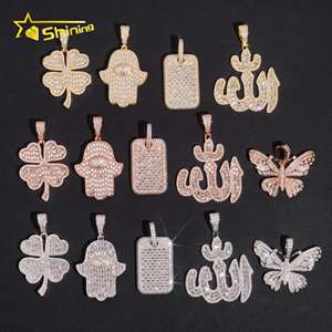 Nuova Collezione GRA di Ciondoli <span class=keywords><strong>Hamsa</strong></span> con Trifoglio in Moissanite Ghiacciata, Gioielli Hip Hop Personalizzati per Uomo e Donna - Product Image 1