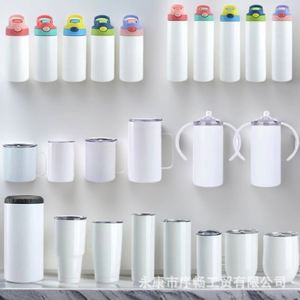 Tasse isotherme personnalisée pour enfants avec logo par sublimation, motif petit garçon, double anse, en forme d'œuf - Product Image 3