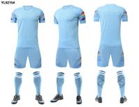2025 26 Première qualité meilleure vente en gros CustomTeam Football Football Jersey Football Uniforme ensemble pour enfants avec impression Service OEM