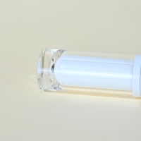 Flacon pompe sans air à double paroi rond en plastique recyclable 10 ml*2 à double compartiment pour les soins de la peau
