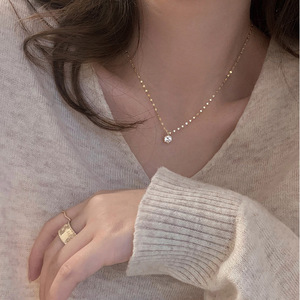 Korean Style Simple Six Prong Diamond Necklace For Women Elegant Clavicle Chain With Pearl Gold And Platinum Finish - Product Image 4