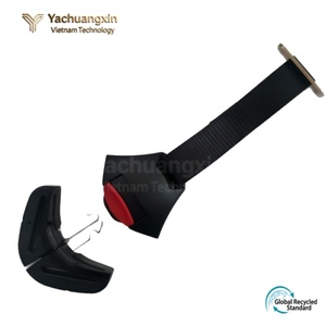 Hebilla de Cinturón de Seguridad de Plástico Negro con Botón Rojo de Liberación y Abrazadera Metálica para Arnés de Asiento de Coche - Product Image 2