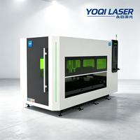 Machine de découpe laser à fibres C7 à chargement latéral pour tôles métalliques |   Découpeuse laser CNC avec table de tirage latéral automatique