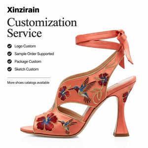 <span class=keywords><strong>Sandali</strong></span> <span class=keywords><strong>con</strong></span> <span class=keywords><strong>tacco</strong></span> alto Xinzirain personalizzati <span class=keywords><strong>con</strong></span> ricamo floreale <span class=keywords><strong>rosa</strong></span>, cinturino alla caviglia, <span class=keywords><strong>tacco</strong></span> unico, scarpe da donna per le vacanze - Product Image 1