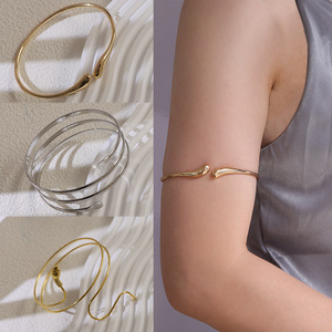 Brazalete de Aleación de Zinc Ajustable con Diseño Europeo para Mujer, Joyería de Moda - Product Image 1