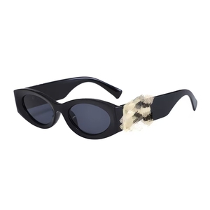 <span class=keywords><strong>Occhiali</strong></span> <span class=keywords><strong>da</strong></span> <span class=keywords><strong>Sole</strong></span> di Lusso in Acetato Italiano 2025 Nuova Montatura Quadrata Leggera Lenti Polarizzate Protezione UV Completa Moda <span class=keywords><strong>Donna</strong></span> - Product Image 1